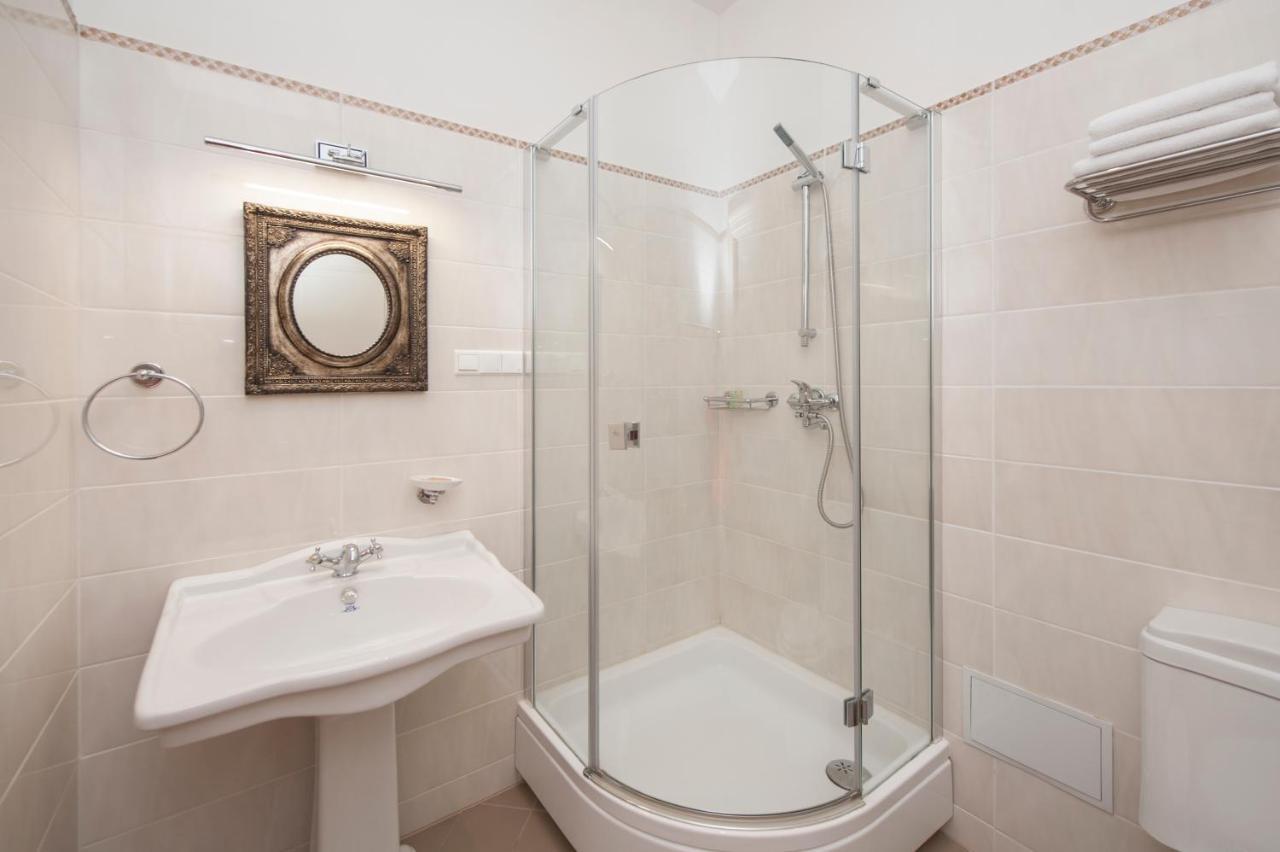 Hotel Malpils Manor Zewnętrze zdjęcie